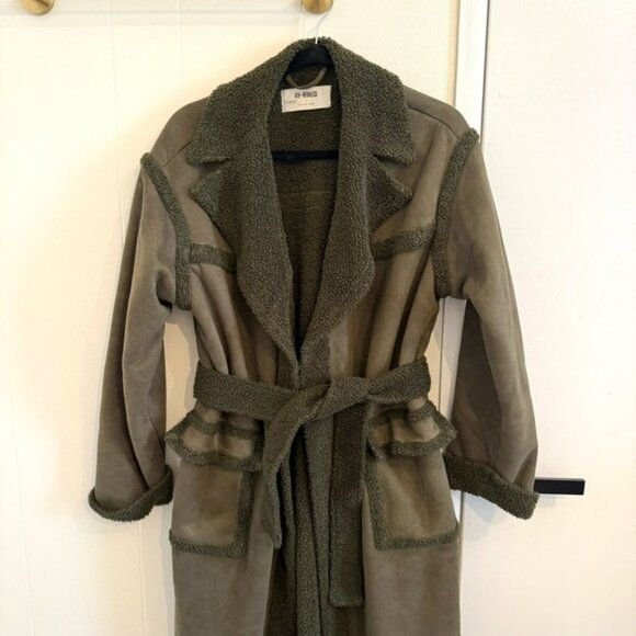 Anthropologie 4th & Reckless emel fuzzy coat L - Picture 3 of 10